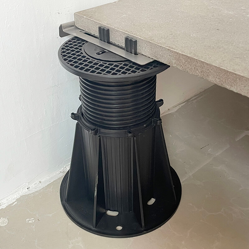 Taurus Perimeter Spacer for Pedestal